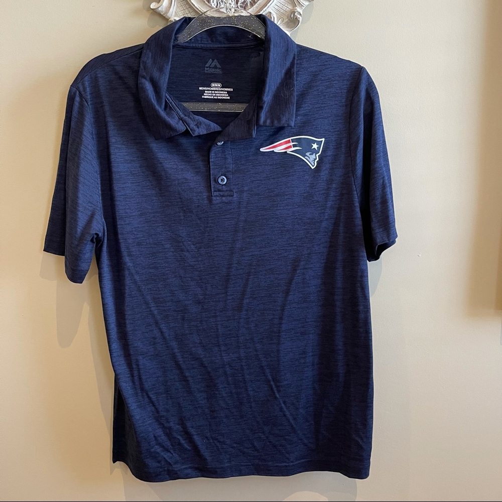 Men’s Majestic Heathered Navy Patriots Iconic Positive Production Polo. S-11